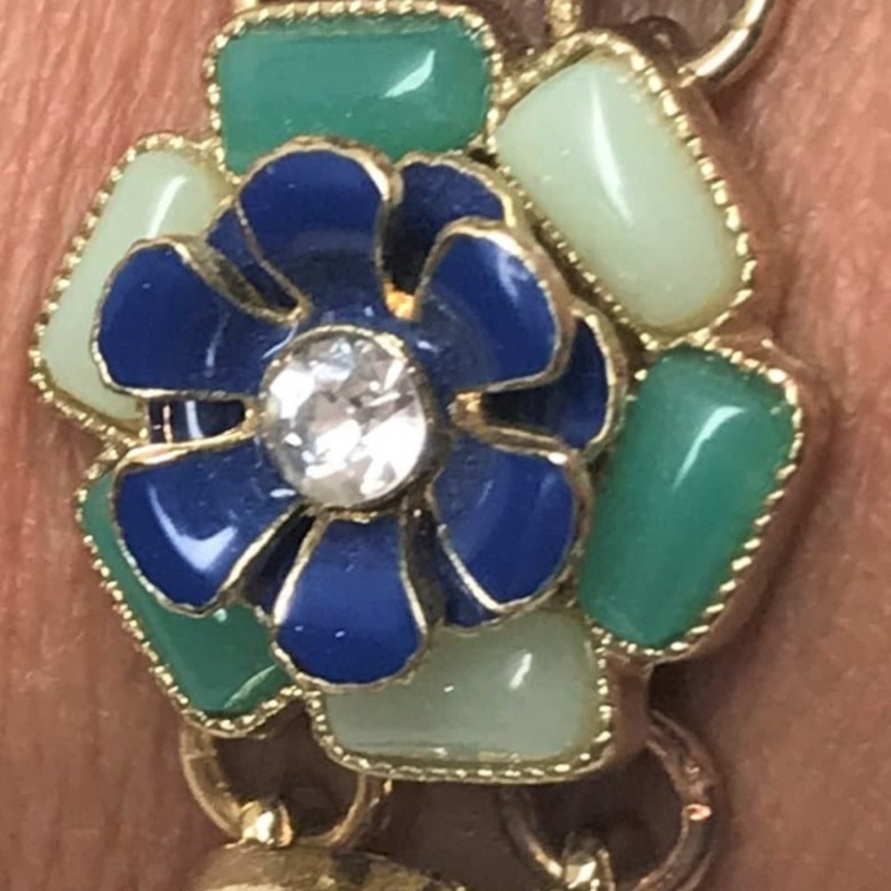 Beautiful Versatile Pendants - image 2